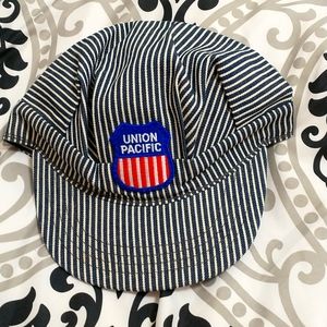 Men's or boys Union Pacific cab snapback no damage like new